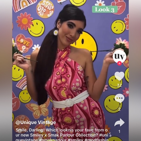 Unique vintage smiley flower power  collab jumpsuit size 2x - Picture 2 of 12